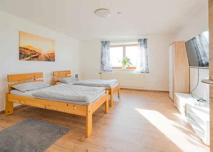 2 Zur Schönen Aussicht Apartment *