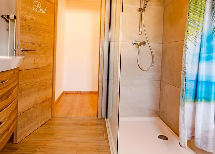 2 Zur Schönen Aussicht Apartment